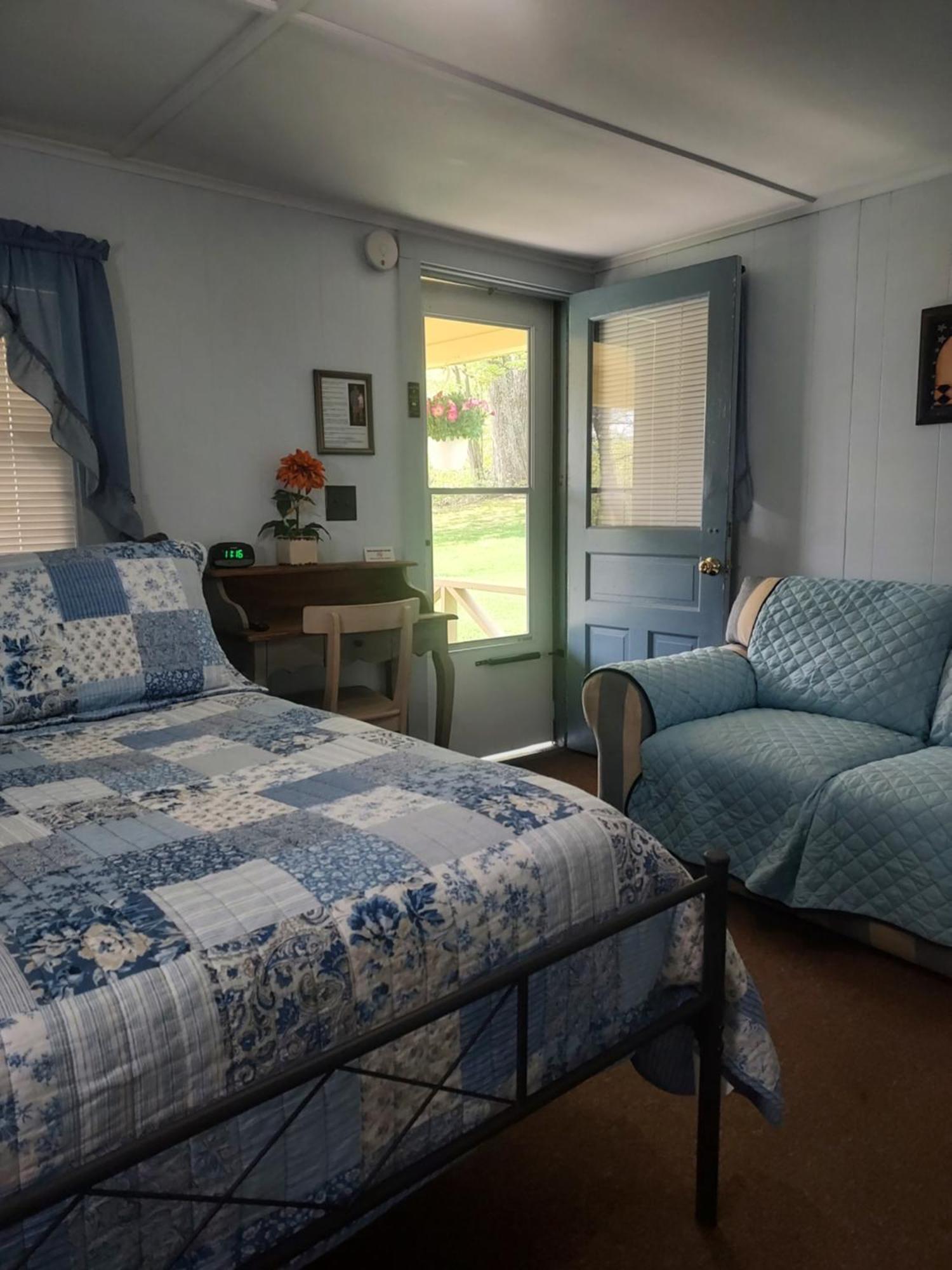 Serenity Motel Shaftsbury Eksteriør bilde